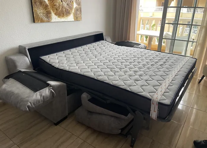 2 Bdr In Mar Pm120 Pool Parking *