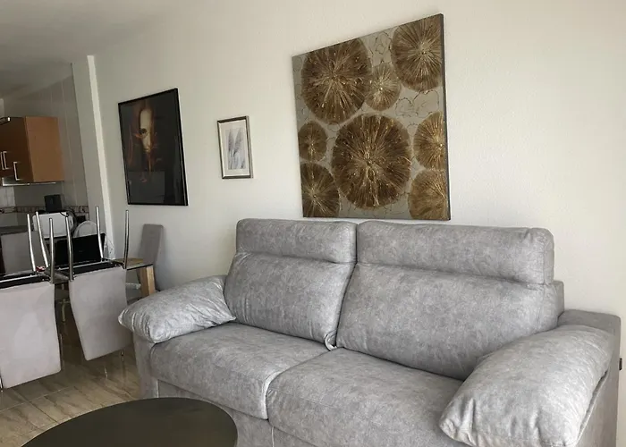 2 Bdr In Mar Pm120 Pool Parking פאלם-מאר