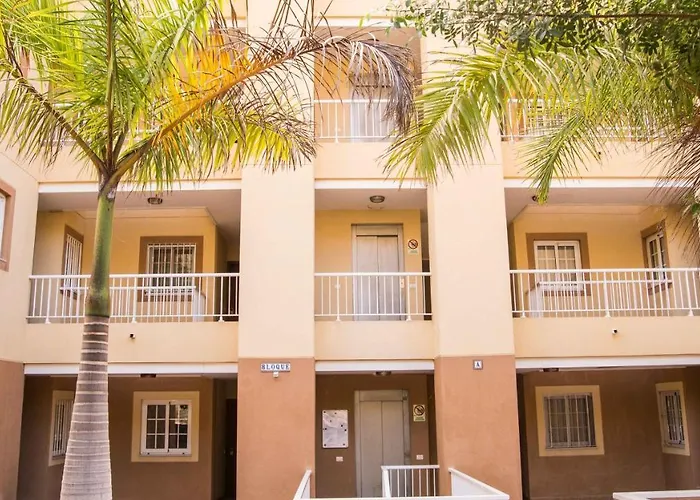 2 Bdr In Mar Pm120 Pool Parking פאלם-מאר