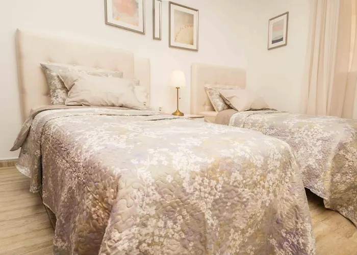 Apartment 2 Bdr In Mar Pm120 Pool Parking *