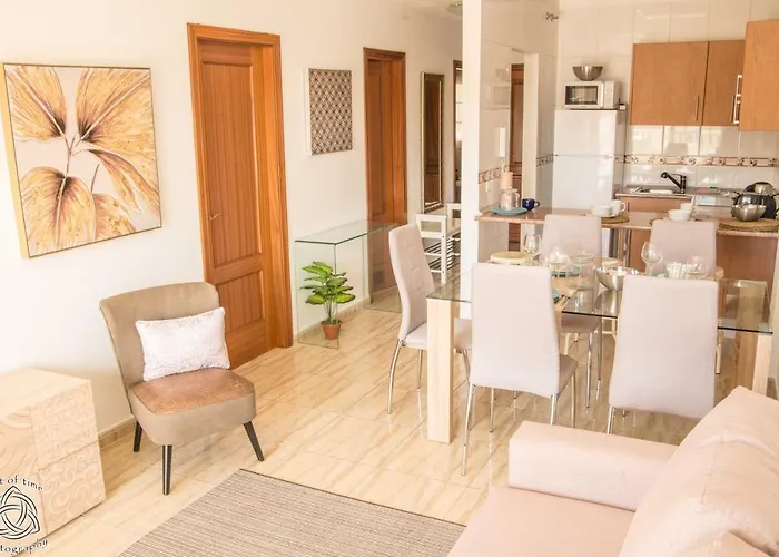 Apartment 2 Bdr In Mar Pm120 Pool Parking *