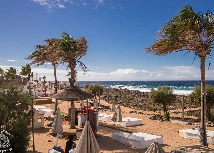 Apartment 2 Bdr In Mar Pm120 Pool Parking